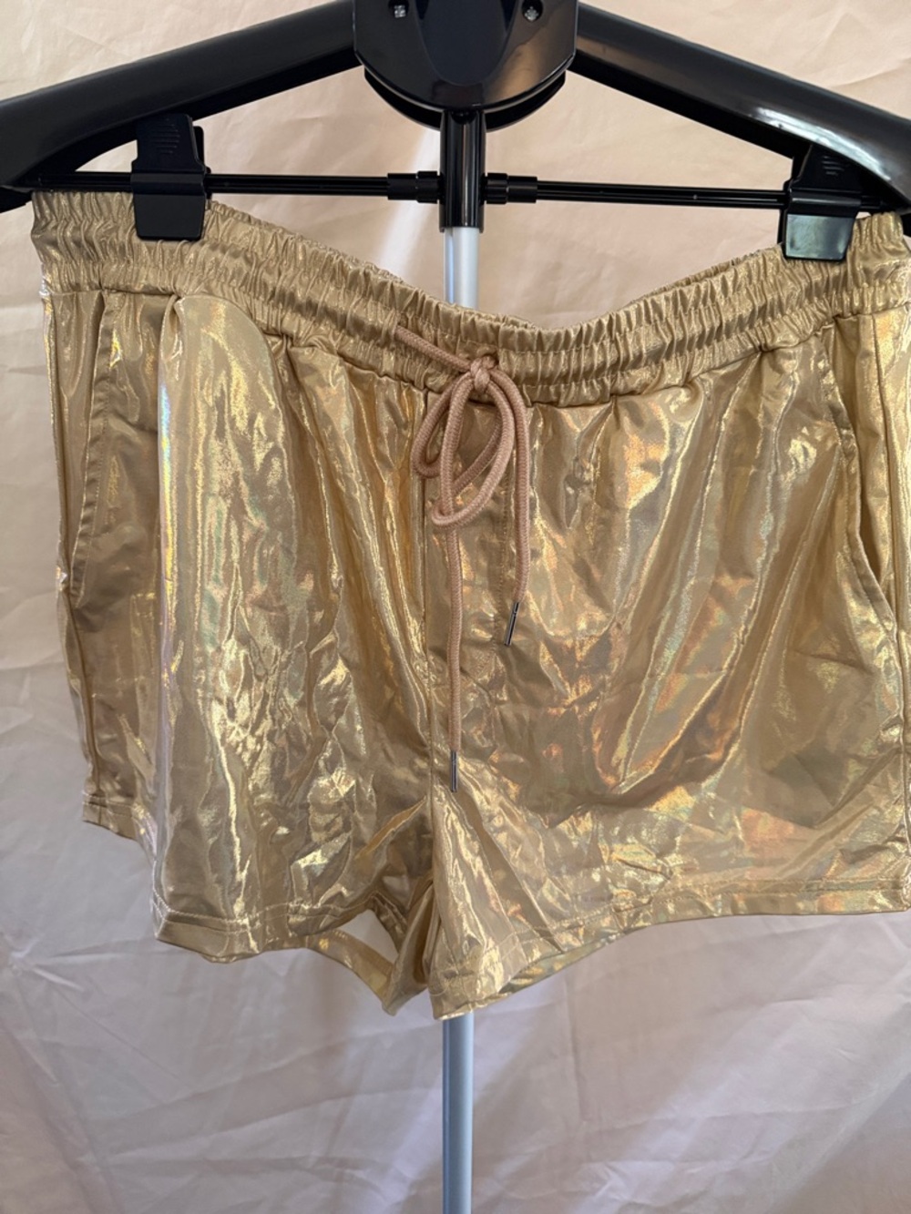 SHEIN Shiny Gold Drawstring Athletic Shorts and top